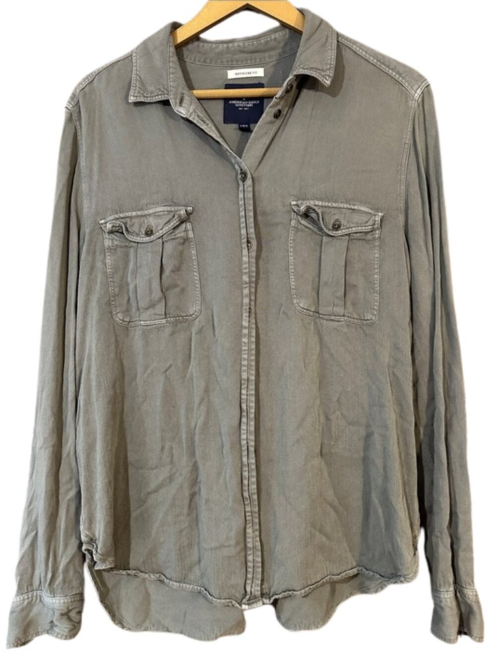 American Eagle Olive Green Utility Button Up Shirt Women’s Large Boyfriend Fit
